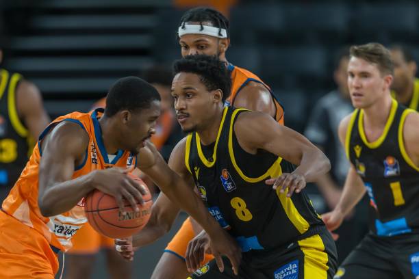 心理学家指 心理学家指