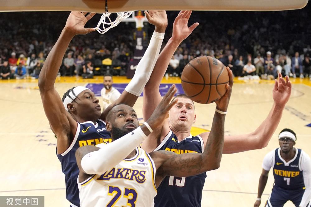 更是团队精 更是团队精