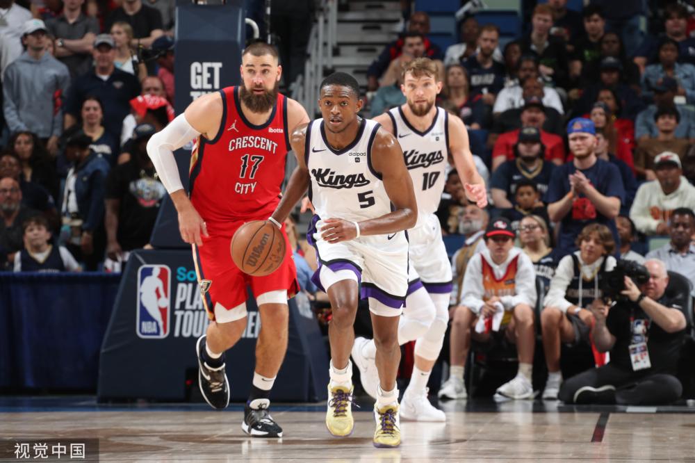 阿尔瓦雷斯 阿尔瓦雷斯