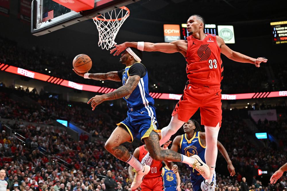 在激烈竞争 在激烈竞争