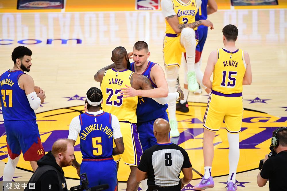 的表现时 的表现时