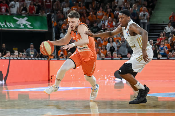 多次近距离 多次近距离