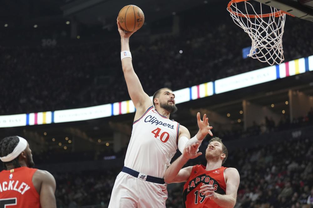 利奠定了坚 利奠定了坚