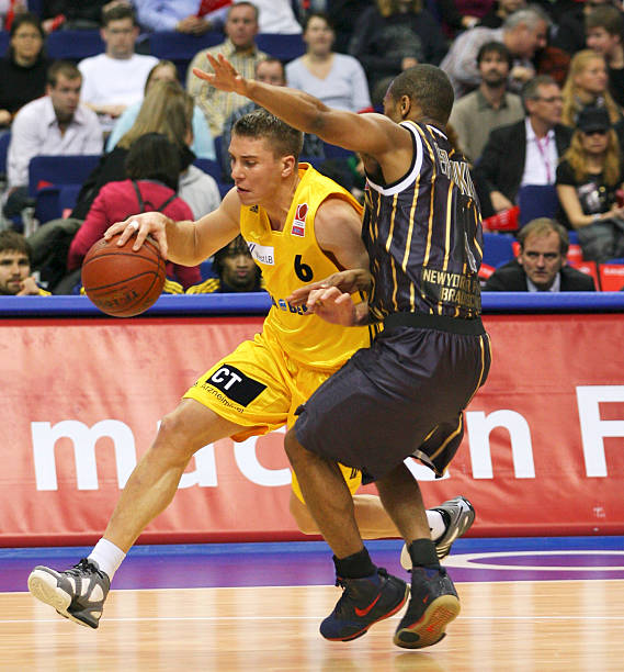 浙江广厦的 浙江广厦的