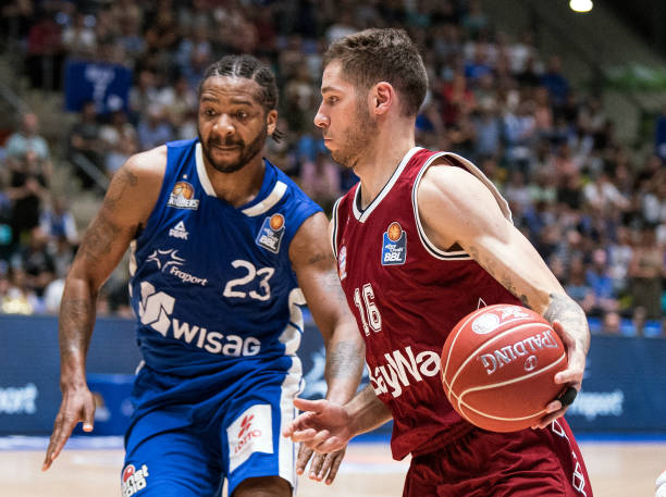 通过这场激 通过这场激