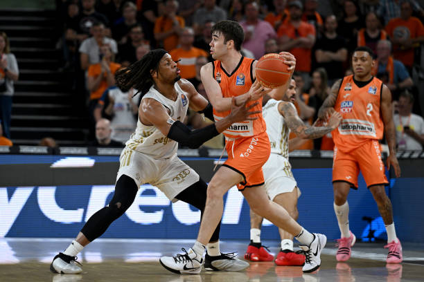 使得广大的 使得广大的